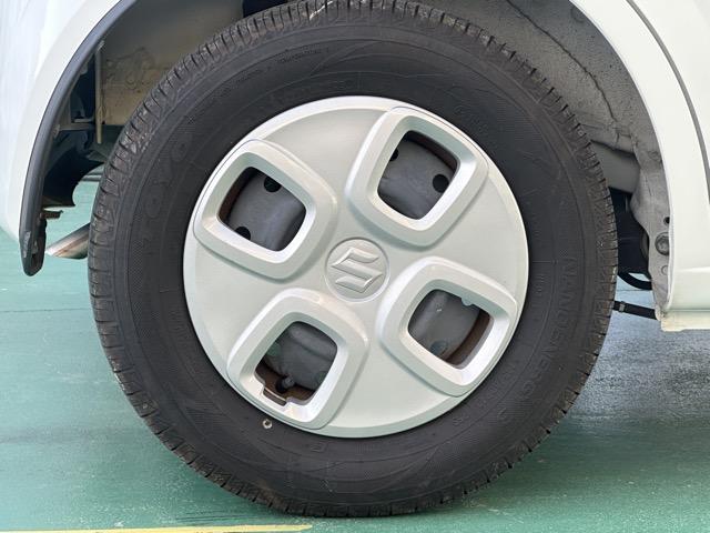 アルト Ｌ　セーフティサポート装着車　純正ＣＤデッキ　キーレス　前後パワーウィンドー　シートヒーター　クリアランスソナー　アイドリングストップ　オートライト　エアコン　パワステ（14枚目）