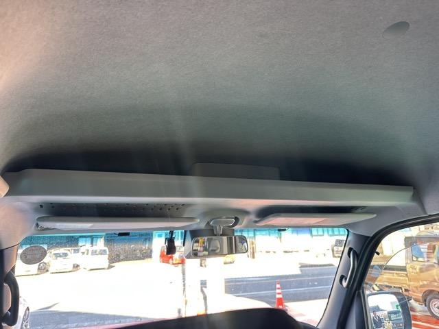 アトレー アトレーデッキバン　純正ナビゲーション　バックカメラ　スマートキー　ＬＥＤヘッドライト　両側パワースライドドア　フルオートエアコン　ルーフコンソール　オートクルーズコントロール　衝突被害軽減ブレーキ　アイドリングストップ（10枚目）