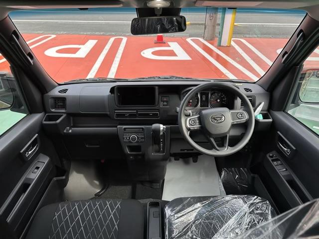 アトレー ＲＳ　スマートキー　ＬＥＤヘッドライト　両側パワースライドドア　フルオートエアコン　ＵＳＢ充電ソケット　オートクルーズコントロール　電動格納ドアミラー　パワーウィンドー　バックカメラ　届出済未使用車（8枚目）