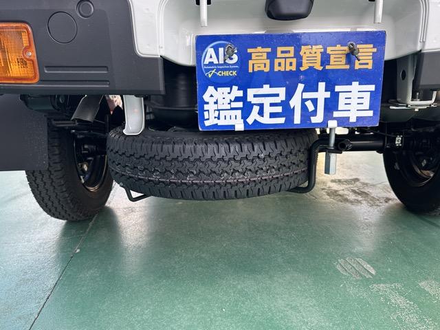 ハイゼットトラック スタンダード　農用スペシャル　４ＷＤ　ＣＶＴ　純正ラジオ　作業灯　衝突被害軽減ブレーキ　クリアランスソナー　アイドリングストップ　オートライト　エアコン　パワステ　届出済未使用車（12枚目）