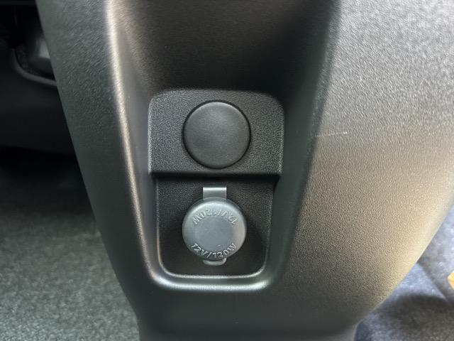 スペーシアカスタム ハイブリッドXSターボ 4WD スマートキー LEDヘッドライト 両側パワースライドドア フルオートエアコン シートヒーター&ハンドルヒーター ロールサンシェード シートバックテーブル サーキュレーター 届出済未使用車(24枚目)