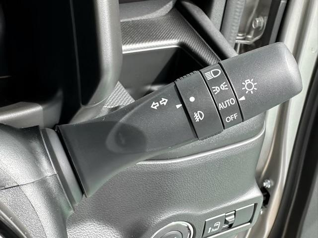 スペーシアカスタム ハイブリッドＧＳ　スマートキー　ＬＥＤヘッドライト　片側パワースライドドア　フルオートエアコン　シートヒーター　ＵＳＢ充電ソケット　ロールサンシェード　オートクルーズコントロール　フォグランプ　届出済未使用車（19枚目）