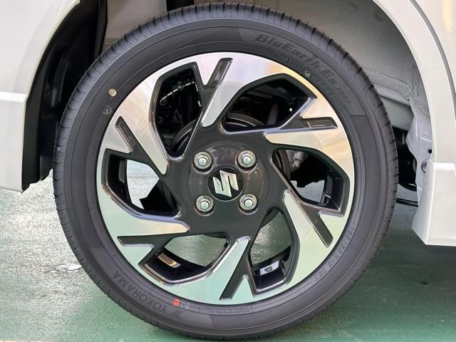 スペーシアカスタム ハイブリッドＸＳ　セーフティサポート　ＬＥＤヘッドランプ　ヘッドアップディスプレイ　電動パーキングブレーキ　パワースライドドア　スリムサーキュレーター　本革巻ステアリング　シート＆ステアリングヒーター　届出済未使用車（19枚目）