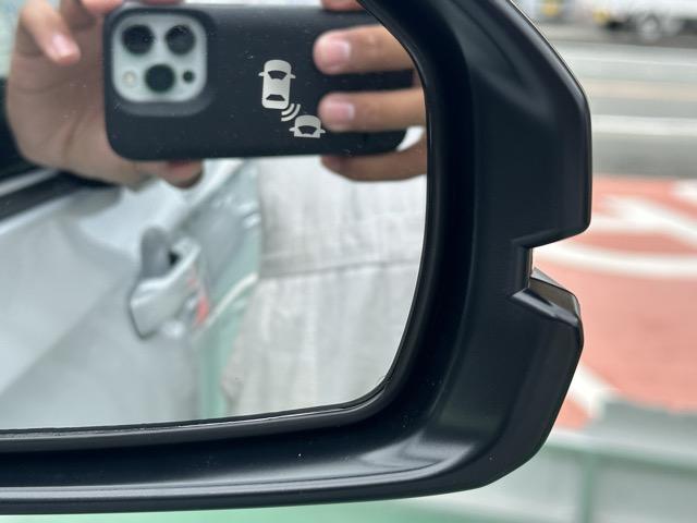 ヴェゼル ｅ：ＨＥＶ　Ｚ・ＰＬａＹパッケージ　パノラマルーフ　内装色／グレージュ　ホンダセンシング　フルＬＥＤヘッドライト　ＨｏｎｄａＣＯＮＮＥＣＴディスプレー＋ＥＴＣ２．０　運転席＆助手席シートヒーター　ステアリングヒーター　登録済未使用車（21枚目）