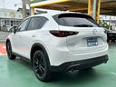 ＣＸ－５ ＸＤ　ブラックトーンエディション　ＳＫＹＡＣＴＩＶ－Ｄ　２．２　地上デジタルＴＶチューナー　１０．２５インチセンターディスプレイ　アドバンスト・スマート・シティ・ブレーキ・サポート　パワーシート＆メモリー機能　登録済未使用車（5枚目）