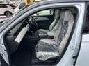 ヴェゼル ｅ：ＨＥＶ　Ｚ・ＰＬａＹパッケージ　パノラマルーフ　内装色／グレージュ　ホンダセンシング　フルＬＥＤヘッドライト　ＨｏｎｄａＣＯＮＮＥＣＴディスプレー＋ＥＴＣ２．０　運転席＆助手席シートヒーター　ステアリングヒーター　登録済未使用車（6枚目）