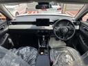 ヴェゼル ｅ：ＨＥＶ　Ｘ・ＨｕＮＴパッケージ　ホンダセンシング　専用エクステリア　コンビシート（カーキ×ネイビー）　フルＬＥＤヘッドライト　ＬＥＤフォグライト　フルオートエアコン　本革巻ステアリング　ルーフレール　登録済未使用車（8枚目）
