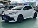 GRヤリス RZ ハイパフォーマンス 走行距離1,250km 4WD 6MT セーフティセンス LEDヘッドランプ ディスプレイオーディオ バックモニター ETC BBS製鍛造AW 本革巻ステアリング インタークーラースプレー(4枚目)