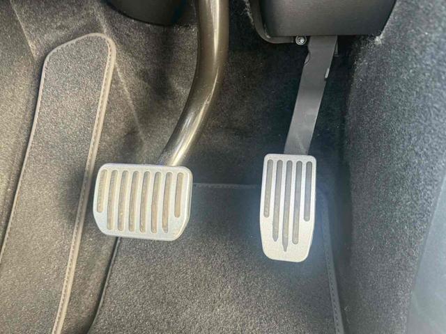 モデルＹ ベースグレード　ＥＴＣ　クリアランスソナー　パワーシート　サンルーフ　アルミホイール　ＣＶＴ　ＡＢＳ　ＥＳＣ　エアコン　パワーステアリング　パワーウィンドウ（9枚目）