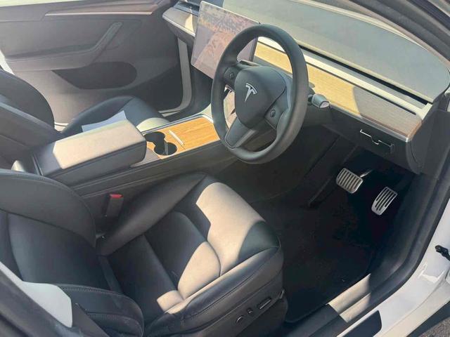 モデルＹ ベースグレード　ＥＴＣ　クリアランスソナー　パワーシート　サンルーフ　アルミホイール　ＣＶＴ　ＡＢＳ　ＥＳＣ　エアコン　パワーステアリング　パワーウィンドウ（11枚目）