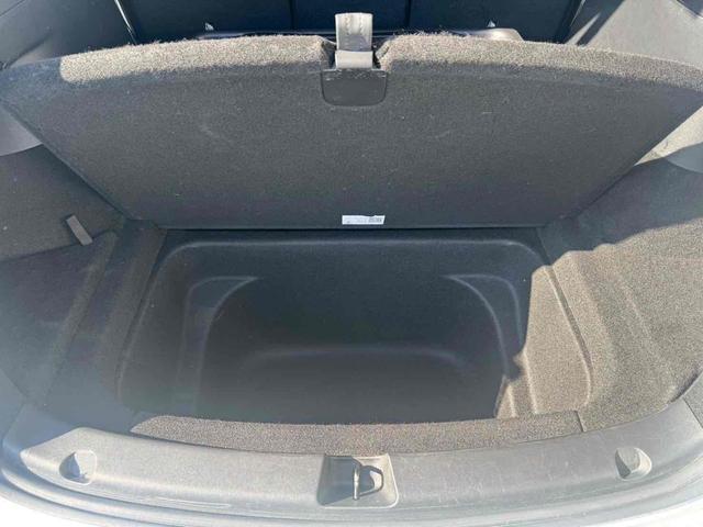 モデルＹ ベースグレード　ＥＴＣ　クリアランスソナー　パワーシート　サンルーフ　アルミホイール　ＣＶＴ　ＡＢＳ　ＥＳＣ　エアコン　パワーステアリング　パワーウィンドウ（50枚目）