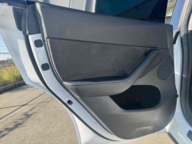 モデルＹ ベースグレード　ＥＴＣ　クリアランスソナー　パワーシート　サンルーフ　アルミホイール　ＣＶＴ　ＡＢＳ　ＥＳＣ　エアコン　パワーステアリング　パワーウィンドウ（54枚目）