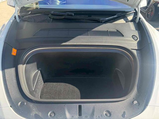 モデルＹ ベースグレード　ＥＴＣ　クリアランスソナー　パワーシート　サンルーフ　アルミホイール　ＣＶＴ　ＡＢＳ　ＥＳＣ　エアコン　パワーステアリング　パワーウィンドウ（63枚目）