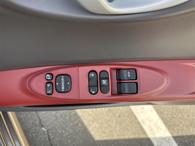 R1 R ETC キーレスエントリー 電動格納ミラー CVT ABS CD アルミホイール 衝突安全ボディ エアコン パワーステアリング パワーウィンドウ(9枚目)