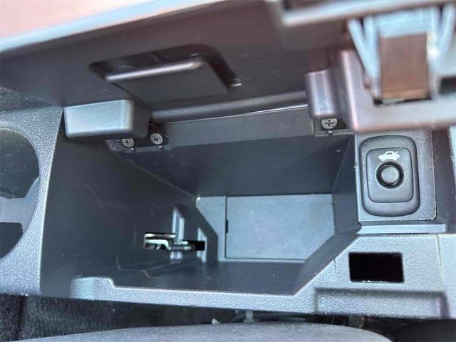 コペン ローブ S ドライブレコーダー バックカメラ オートライト LEDヘッドランプ スマートキー アイドリングストップ シートヒーター CVT 盗難防止システム ABS ESC USB Bluetooth(34枚目)