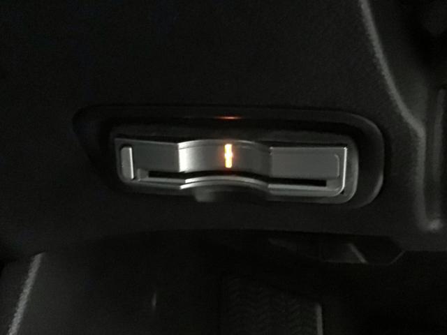 ヴェゼル ハイブリッドＺ　あんしんＰＫＧ１年保証ナビＴＶ　Ｒカメ　スマキー　ＬＥＤランプ　ＥＴＣ付　整備記録簿　シ－トヒ－タ－　サイドカーテンエアバック　運転席助手席エアバッグ　ＶＳＡ　パワーステアリング　フルオートエアコン（11枚目）