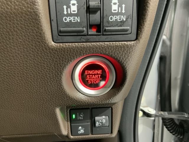 Ｎ－ＢＯＸ ＥＸ　ＨＳＥＮＳＩＮＧ最長５年保証ワンオ－ナ－　衝突被害軽減装置　ＥＴＣ車載器　盗難防止装置　ＬＥＤヘッド　フルセグＴＶ　パワーステアリング　ＡＢＳ　キーレス　スマートキー＆プッシュスタート　ＤＶＤ再生（14枚目）