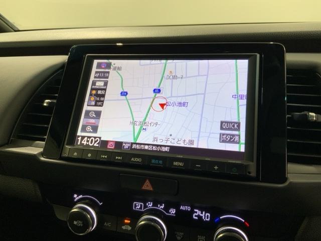 フィット ホーム　Ｈ　ＳＥＮＳＩＮＧ　最長５年保証　ワンオ－ナ－　ナビＶＸＭ－２１５ＶＦＥｉ　ＴＶ　Ｒカメラ　ＢＴオ－ディオ　ＤＶＤ　ドラレコ　ＥＴＣ　ＬＥＤライト　ＶＳＡ　クルコン　スマ－トキ－　盗難防止装置　ＡＢＳ（5枚目）