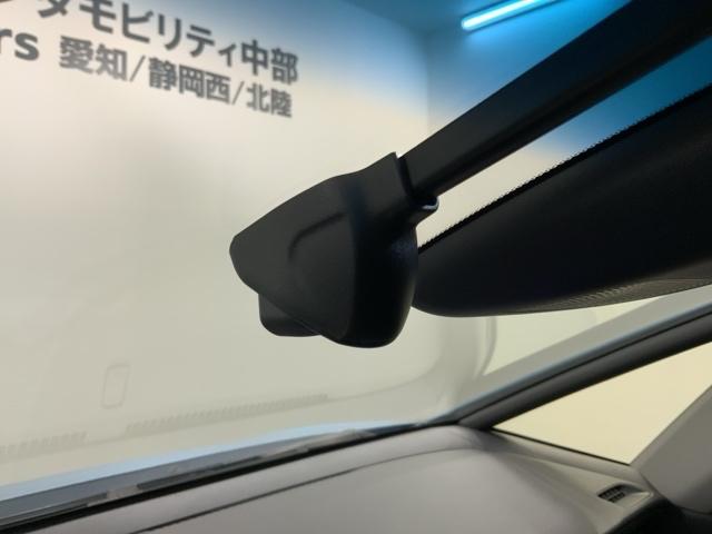 フィット ホーム　Ｈ　ＳＥＮＳＩＮＧ　最長５年保証　ワンオ－ナ－　ナビＶＸＭ－２１５ＶＦＥｉ　ＴＶ　Ｒカメラ　ＢＴオ－ディオ　ＤＶＤ　ドラレコ　ＥＴＣ　ＬＥＤライト　ＶＳＡ　クルコン　スマ－トキ－　盗難防止装置　ＡＢＳ（11枚目）