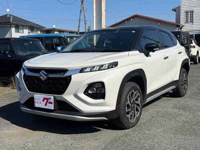 フロンクス ベースグレード　４ＷＤ　ＥＴＣ　全周囲カメラ　クリアランスソナー　オートクルーズコントロール　レーンアシスト　衝突被害軽減システム　ナビ　ＴＶ　オートライト　ＬＥＤヘッドランプ　アルミホイール　スマートキー（12枚目）