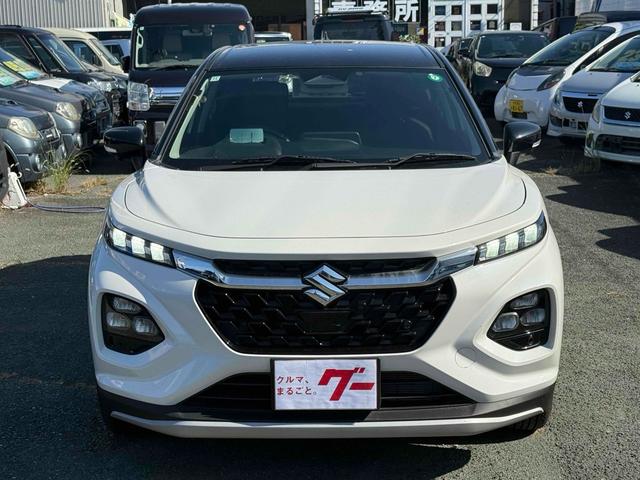 フロンクス ベースグレード　４ＷＤ　ＥＴＣ　全周囲カメラ　クリアランスソナー　オートクルーズコントロール　レーンアシスト　衝突被害軽減システム　ナビ　ＴＶ　オートライト　ＬＥＤヘッドランプ　アルミホイール　スマートキー（14枚目）