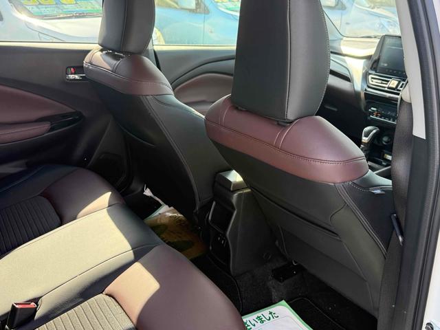 フロンクス ベースグレード　４ＷＤ　ＥＴＣ　全周囲カメラ　クリアランスソナー　オートクルーズコントロール　レーンアシスト　衝突被害軽減システム　ナビ　ＴＶ　オートライト　ＬＥＤヘッドランプ　アルミホイール　スマートキー（29枚目）