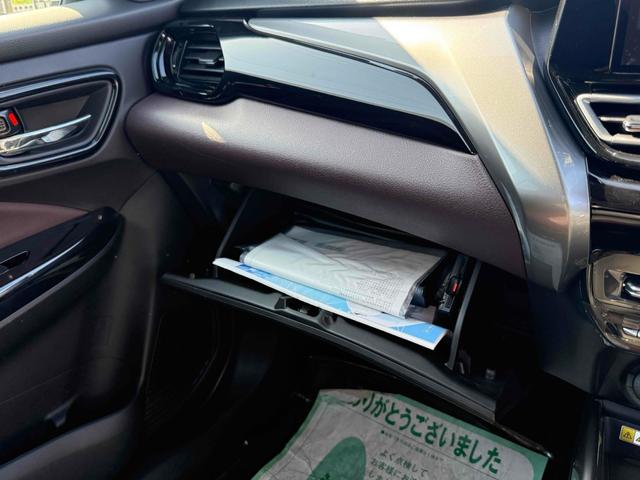 フロンクス ベースグレード　４ＷＤ　ＥＴＣ　全周囲カメラ　クリアランスソナー　オートクルーズコントロール　レーンアシスト　衝突被害軽減システム　ナビ　ＴＶ　オートライト　ＬＥＤヘッドランプ　アルミホイール　スマートキー（32枚目）