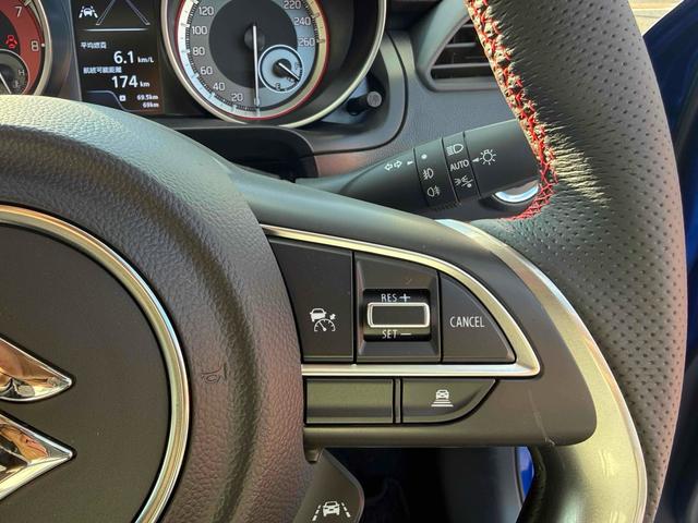 スイフトスポーツ ＺＣ３３Ｓ　ファイナルエディション　バックカメラ　クリアランスソナー　オートクルーズコントロール　レーンアシスト　衝突被害軽減システム　アルミホイール　オートライト　ＬＥＤヘッドランプ　スマートキー　電動格納ミラー　シートヒーター　ＭＴ（7枚目）