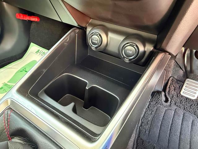 スイフトスポーツ ＺＣ３３Ｓ　ファイナルエディション　バックカメラ　クリアランスソナー　オートクルーズコントロール　レーンアシスト　衝突被害軽減システム　アルミホイール　オートライト　ＬＥＤヘッドランプ　スマートキー　電動格納ミラー　シートヒーター　ＭＴ（63枚目）