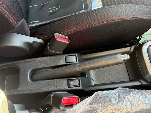 スイフトスポーツ ＺＣ３３Ｓ　ファイナルエディション　バックカメラ　クリアランスソナー　オートクルーズコントロール　レーンアシスト　衝突被害軽減システム　アルミホイール　オートライト　ＬＥＤヘッドランプ　スマートキー　電動格納ミラー　シートヒーター　ＭＴ（66枚目）