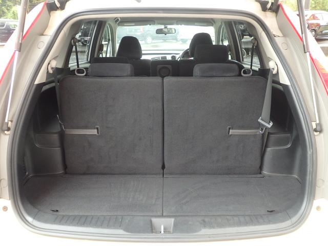 ストリーム RSZ 1年保証付 バックカメラ ETC HIDヘッドライト オートライト キーレスエントリー パドルシフト オートエアコン 電動格納ミラー バニティミラー フォグランプ 純正アルミホイール パワーウィンドウ(28枚目)