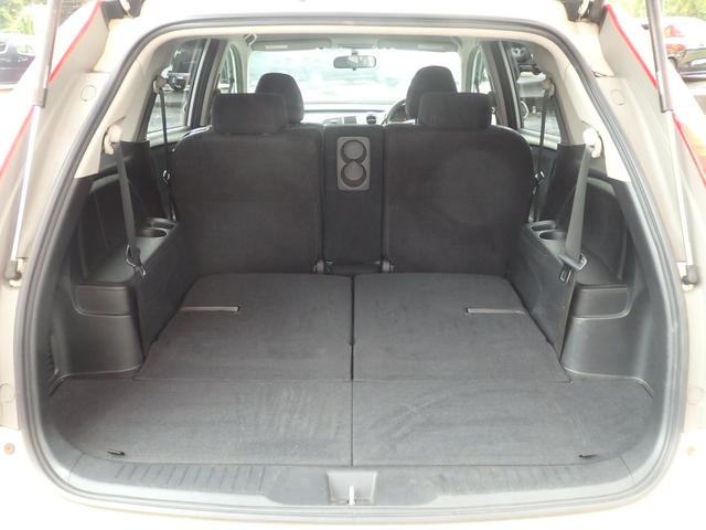 ストリーム RSZ 1年保証付 バックカメラ ETC HIDヘッドライト オートライト キーレスエントリー パドルシフト オートエアコン 電動格納ミラー バニティミラー フォグランプ 純正アルミホイール パワーウィンドウ(29枚目)