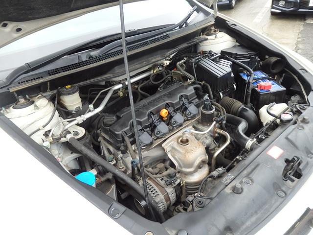 ストリーム RSZ 1年保証付 バックカメラ ETC HIDヘッドライト オートライト キーレスエントリー パドルシフト オートエアコン 電動格納ミラー バニティミラー フォグランプ 純正アルミホイール パワーウィンドウ(56枚目)