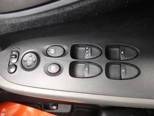 ストリーム RSZ特別仕様車 HDDナビエディション 1年保証付 純正HDDナビ バックカメラ ETC HIDヘッドライト オートライト パドルシフト CD・DVD再生 キーレスエントリー ステアリングスイッチ オートエアコン フォグランプ 電格ミラー(24枚目)