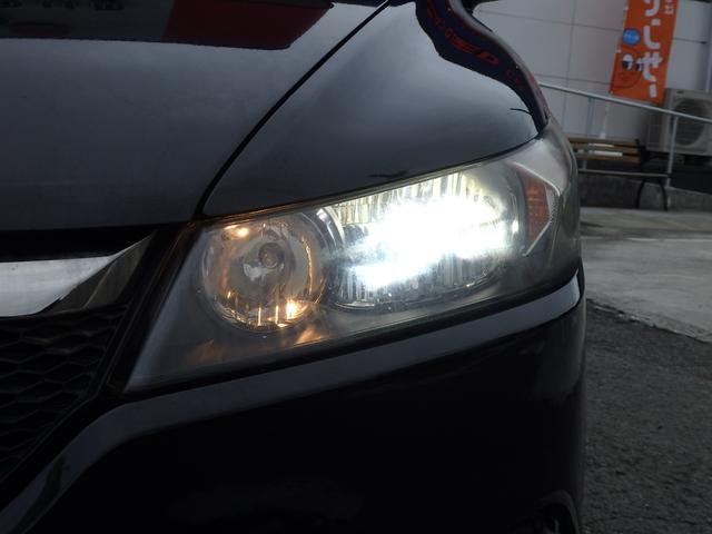 ストリーム RSZ特別仕様車 HDDナビエディション 1年保証付 純正HDDナビ バックカメラ ETC HIDヘッドライト オートライト パドルシフト CD・DVD再生 キーレスエントリー ステアリングスイッチ オートエアコン フォグランプ 電格ミラー(45枚目)