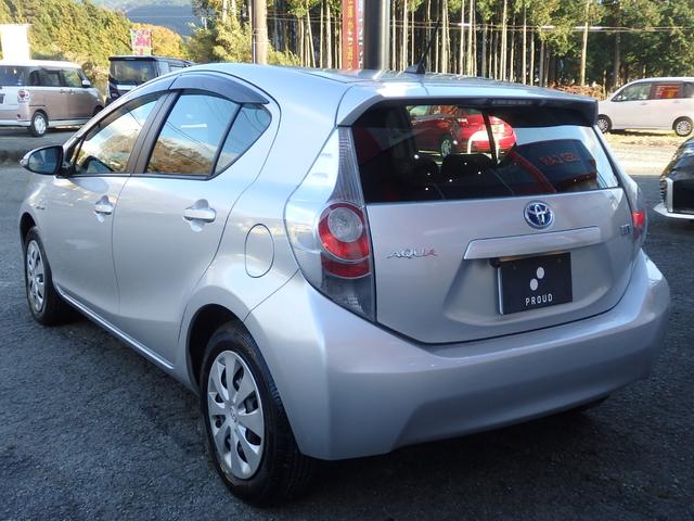 アクア Ｌ　１年保証付　車検令和９年５月迄（9枚目）