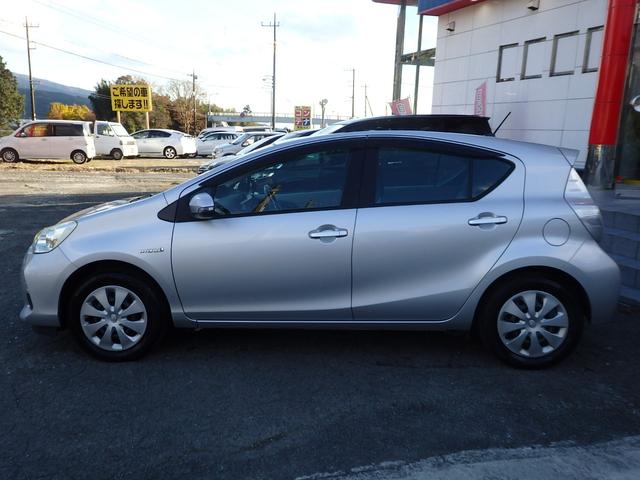 アクア Ｌ　１年保証付　車検令和９年５月迄（10枚目）