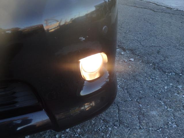 車両入庫チェックではエンジン・機関系をはじめ、電装装備、内装など１００項目以上のチェックをしています。試乗も行なっていますのでご安心下さい。