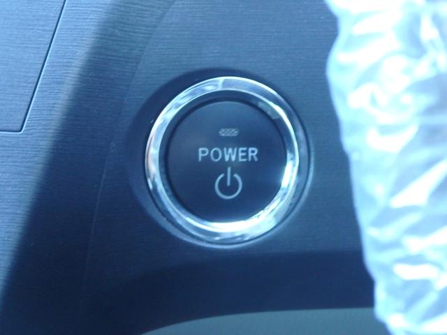 プリウス Ｓツーリングセレクション　１年保証付　車検令和９年８月迄　純正ナビ　フルセグＴＶ　前後ドライブレコーダー　バックカメラ　Ｂｌｕｅｔｏｏｔｈ　ＥＴＣ　ＣＤ・ＤＶＤ再生　ステアリングスイッチ　ＬＥＤヘッドライト　プッシュスタート（17枚目）