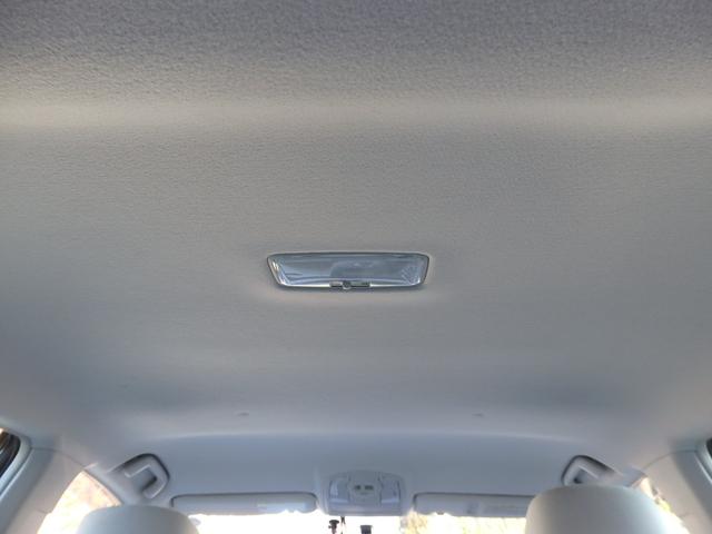 プリウス Ｓツーリングセレクション　１年保証付　車検令和９年８月迄　純正ナビ　フルセグＴＶ　前後ドライブレコーダー　バックカメラ　Ｂｌｕｅｔｏｏｔｈ　ＥＴＣ　ＣＤ・ＤＶＤ再生　ステアリングスイッチ　ＬＥＤヘッドライト　プッシュスタート（29枚目）