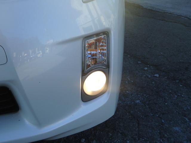 プリウス Ｓツーリングセレクション　１年保証付　車検令和９年８月迄　純正ナビ　フルセグＴＶ　前後ドライブレコーダー　バックカメラ　Ｂｌｕｅｔｏｏｔｈ　ＥＴＣ　ＣＤ・ＤＶＤ再生　ステアリングスイッチ　ＬＥＤヘッドライト　プッシュスタート（45枚目）