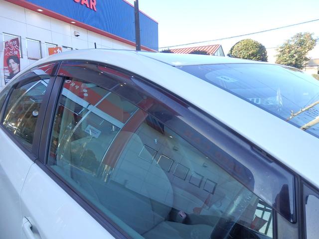 プリウス Ｓツーリングセレクション　１年保証付　車検令和９年８月迄　純正ナビ　フルセグＴＶ　前後ドライブレコーダー　バックカメラ　Ｂｌｕｅｔｏｏｔｈ　ＥＴＣ　ＣＤ・ＤＶＤ再生　ステアリングスイッチ　ＬＥＤヘッドライト　プッシュスタート（46枚目）