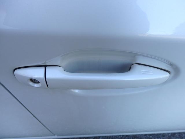 プリウス Ｓツーリングセレクション　１年保証付　車検令和９年８月迄　純正ナビ　フルセグＴＶ　前後ドライブレコーダー　バックカメラ　Ｂｌｕｅｔｏｏｔｈ　ＥＴＣ　ＣＤ・ＤＶＤ再生　ステアリングスイッチ　ＬＥＤヘッドライト　プッシュスタート（50枚目）