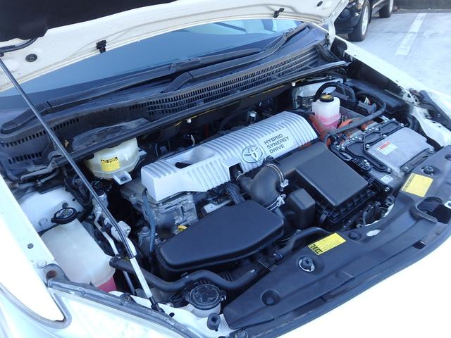 プリウス Ｓツーリングセレクション　１年保証付　車検令和９年８月迄　純正ナビ　フルセグＴＶ　前後ドライブレコーダー　バックカメラ　Ｂｌｕｅｔｏｏｔｈ　ＥＴＣ　ＣＤ・ＤＶＤ再生　ステアリングスイッチ　ＬＥＤヘッドライト　プッシュスタート（57枚目）