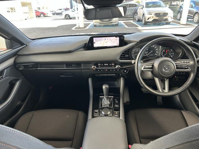 ＭＡＺＤＡ３ファストバック ２０Ｓプロアクティブ　ツーリングセレクション　２０Ｓ　プロアクティブ　ツーリングセレクション　ナビＳＤカード　ＥＴＣ　純正ドライブレコーダー　衝突軽減ブレーキ　３６０°ビュー（3枚目）
