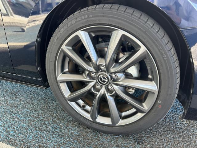 ＭＡＺＤＡ３ファストバック ２０Ｓプロアクティブ　ツーリングセレクション　２０Ｓ　プロアクティブ　ツーリングセレクション　ナビＳＤカード　ＥＴＣ　純正ドライブレコーダー　衝突軽減ブレーキ　３６０°ビュー（8枚目）