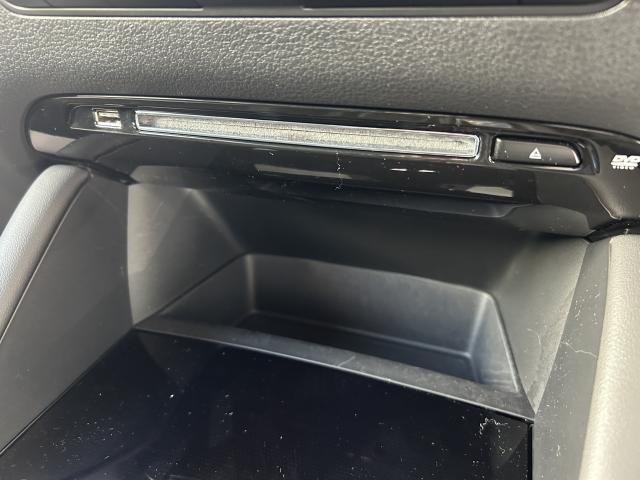 ＭＡＺＤＡ３ファストバック ２０Ｓプロアクティブ　ツーリングセレクション　２０Ｓ　プロアクティブ　ツーリングセレクション　ナビＳＤカード　ＥＴＣ　純正ドライブレコーダー　衝突軽減ブレーキ　３６０°ビュー（13枚目）