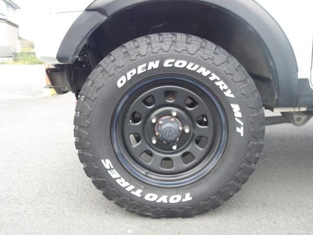 ジムニー ランドベンチャー モンスタースポーツコンプリト 1オーナー ハイトアップサスペション足回カスタム ルーフキャリアー ブースト計 社外マフラ-&グリル&前後バンパー 天井デッドニング デイトナ16インチ225/75R16(8枚目)