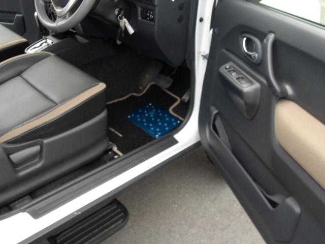 ジムニー ランドベンチャー モンスタースポーツコンプリト 1オーナー ハイトアップサスペション足回カスタム ルーフキャリアー ブースト計 社外マフラ-&グリル&前後バンパー 天井デッドニング デイトナ16インチ225/75R16(34枚目)