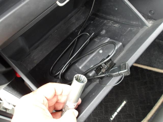 ジムニー ランドベンチャー モンスタースポーツコンプリト 1オーナー ハイトアップサスペション足回カスタム ルーフキャリアー ブースト計 社外マフラ-&グリル&前後バンパー 天井デッドニング デイトナ16インチ225/75R16(45枚目)